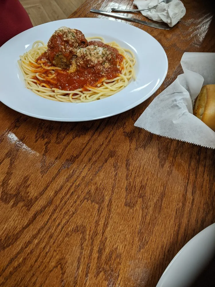 Spaghetti & Meatballs